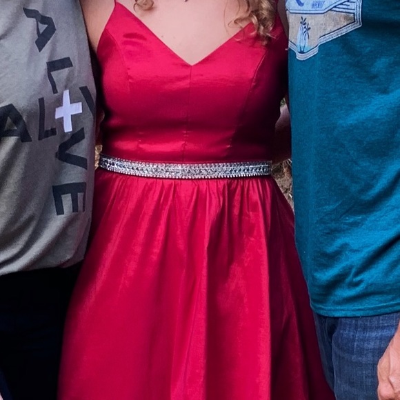 ❤️BEAUTIFUL HOMECOMING DRESS❤️ - Picture 6 of 7